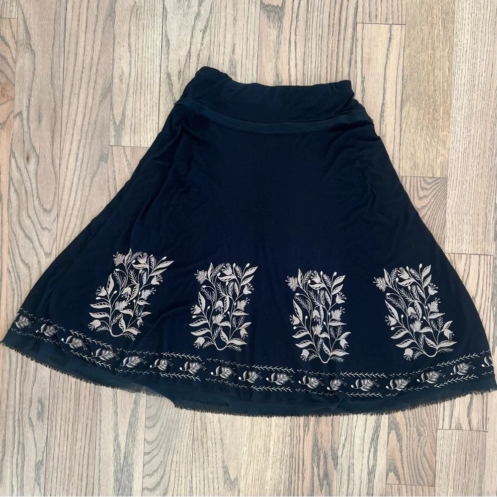 Ann Taylor Loft Women’s Black & Tan Floral Print with Tie Midi Skirt Size Small - Picture 5 of 9